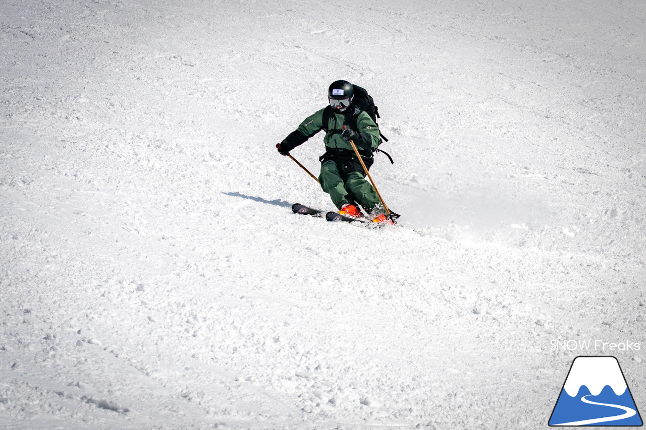 キロロリゾート｜[okaphoto]ことフォトグラファー・岡崎宜紀さんの撮影に密着。被写体となるのは...全日本スキー技術選ファイナリスト『原田侑駿 - Yuma Harada』(^^)/